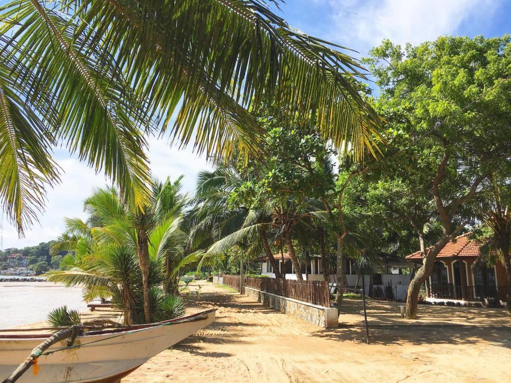 Serenity Beach Cabanas タンガラ エクステリア 写真
