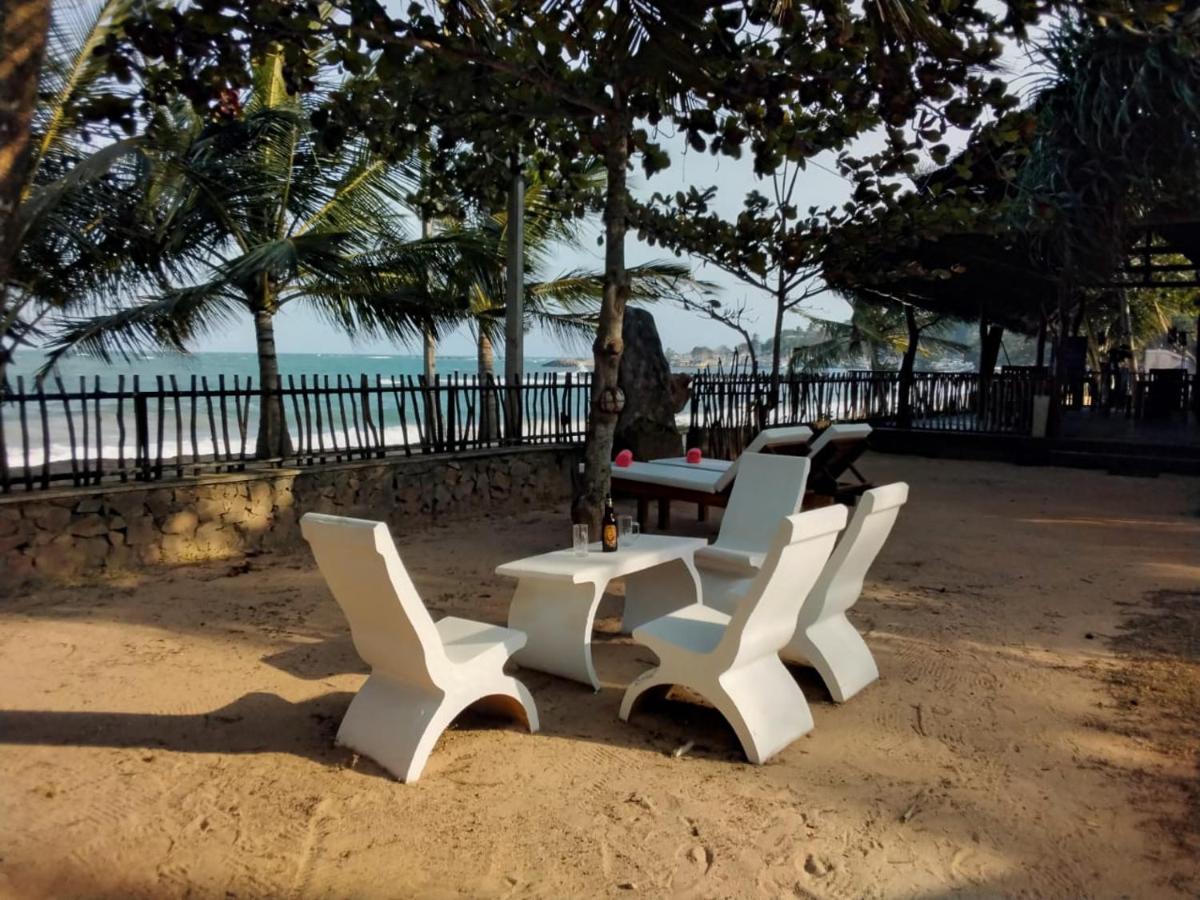 Serenity Beach Cabanas タンガラ エクステリア 写真